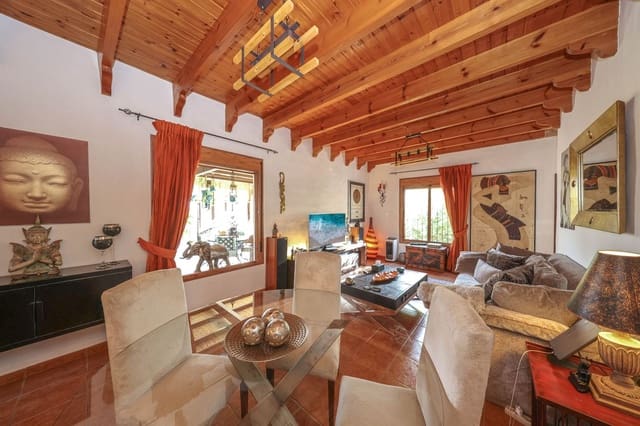 2 slaapkamer Villa te koop in Coín met zwembad garage - € 400.000 (Ref: 9453437)