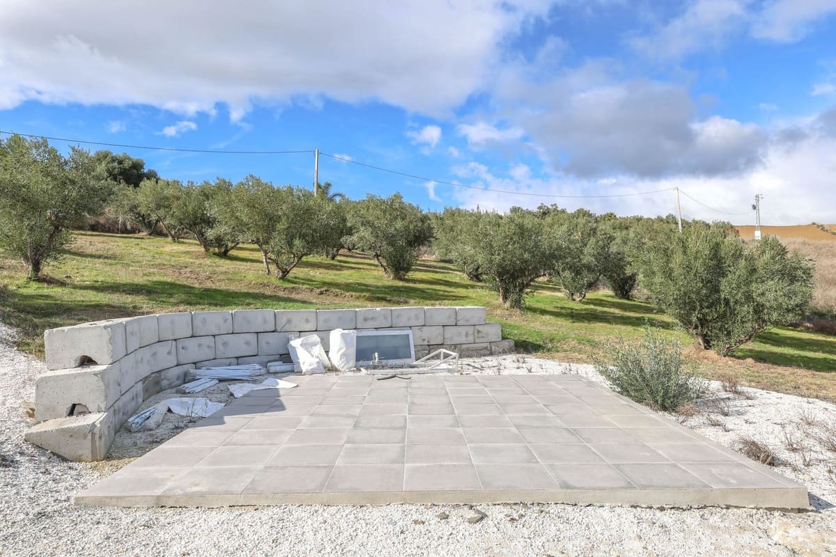 2 bedroom Villa for sale in Coin with pool garage - € 400,000 (Ref: 9453437)