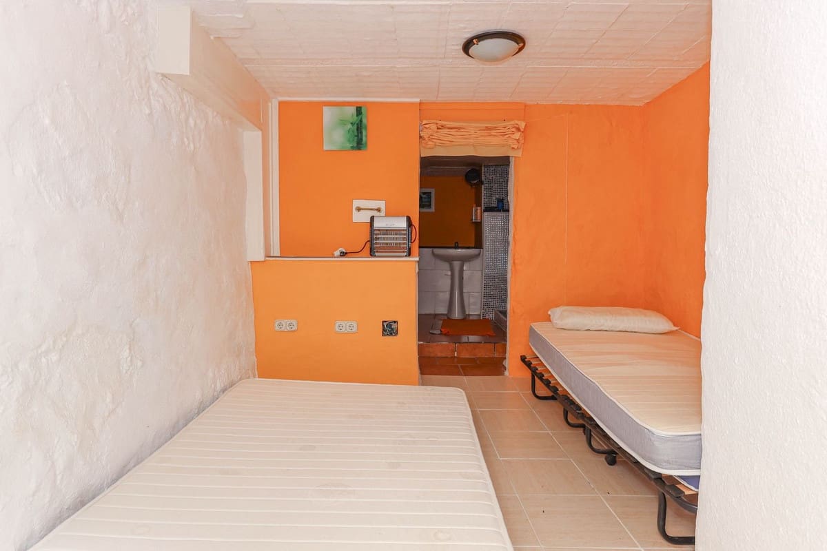 3 chambre Maison de Ville à vendre à Monda - 99 000 € (Ref: 9502946)