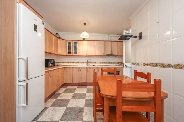 4 camera da letto Casa in vendita in Tolox con garage - 220.000 € (Rif: 9516222)