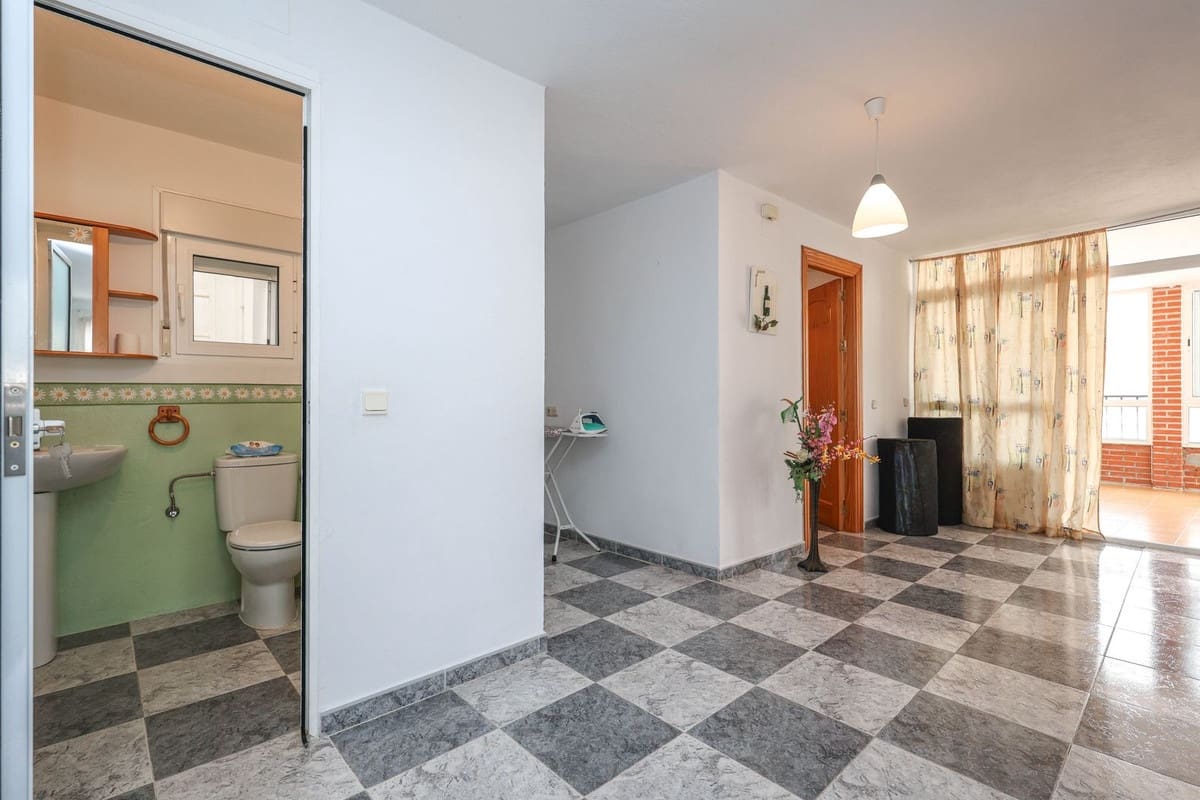 4 Zimmer Haus zu verkaufen in Tolox mit Garage - 220.000 € (Ref: 9516222)