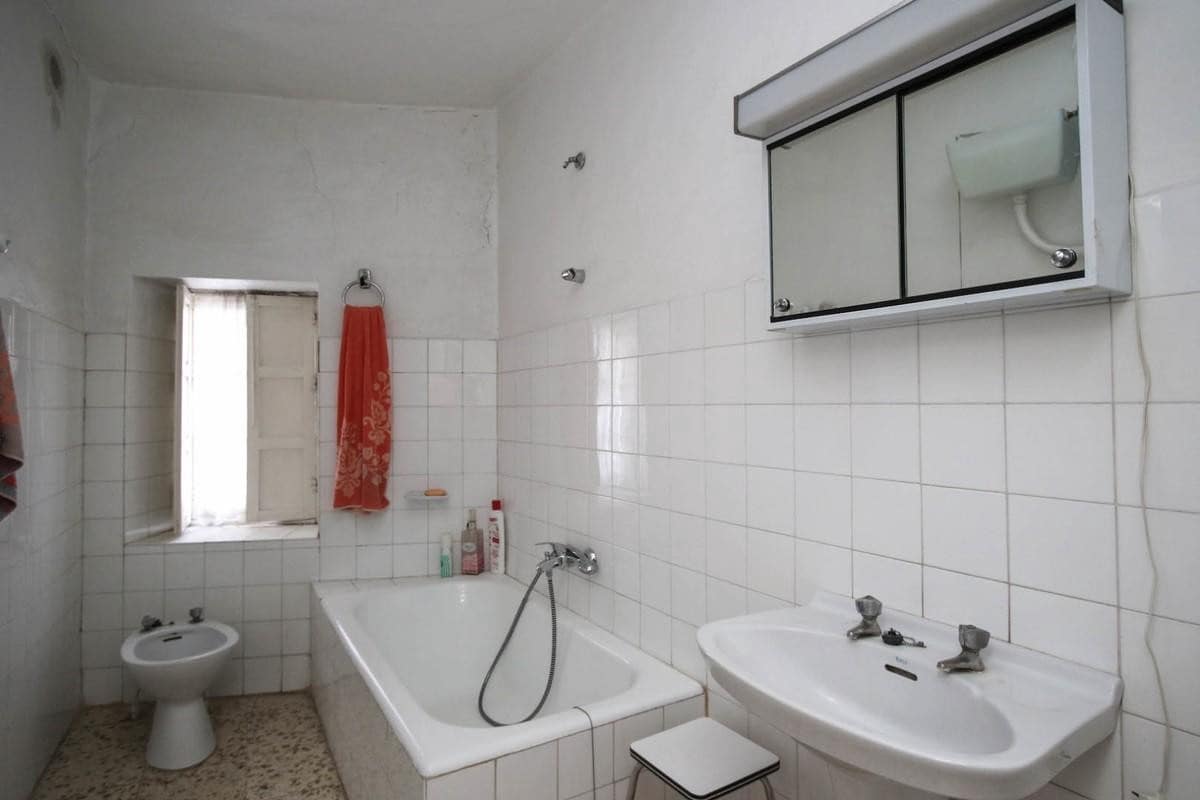 6 Zimmer Haus zu verkaufen in Tolox - 250.000 € (Ref: 9516536)