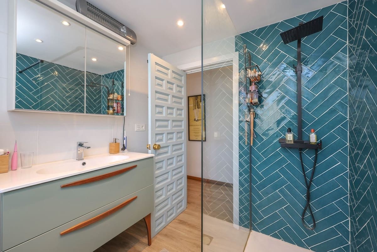 Chalet de 5 habitaciones en Coín en venta con piscina garaje - 695.000 € (Ref: 9587988)