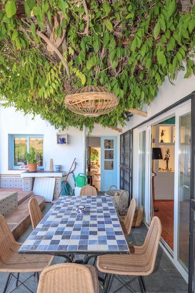 Chalet de 5 habitaciones en Coín en venta con piscina garaje - 695.000 € (Ref: 9587988)