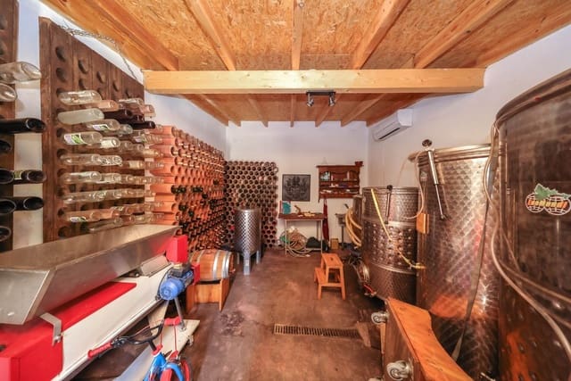 5 slaapkamer Villa te koop in Coín met zwembad garage - € 678.000 (Ref: 9587988)