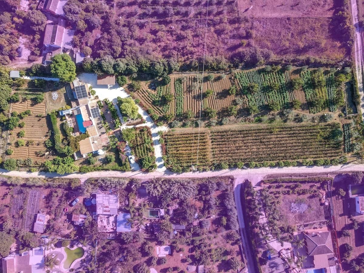 5 bedroom Villa for sale in Coin with pool garage - € 678,000 (Ref: 9587988)