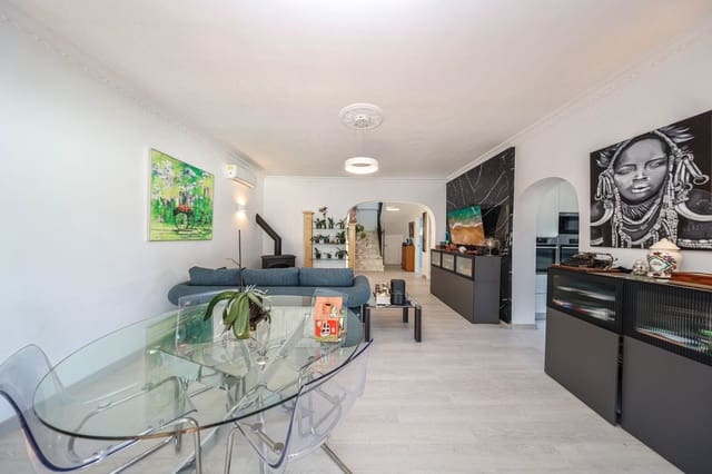 3 sypialnia Willa na sprzedaż w Coín z garażem - 520 000 € (Ref: 9612044)