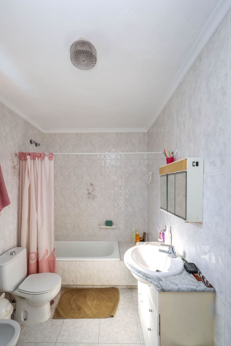 3 sypialnia Dom blizniak na sprzedaż w Coin z basenem garażem - 345 000 € (Ref: 9626118)