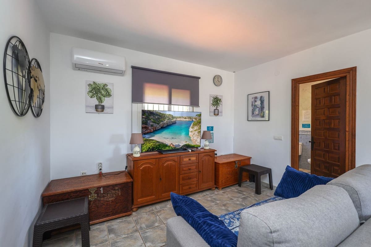 2 soverom Villa til salgs i Coin med svømmebasseng - € 350 000 (Ref: 9630580)