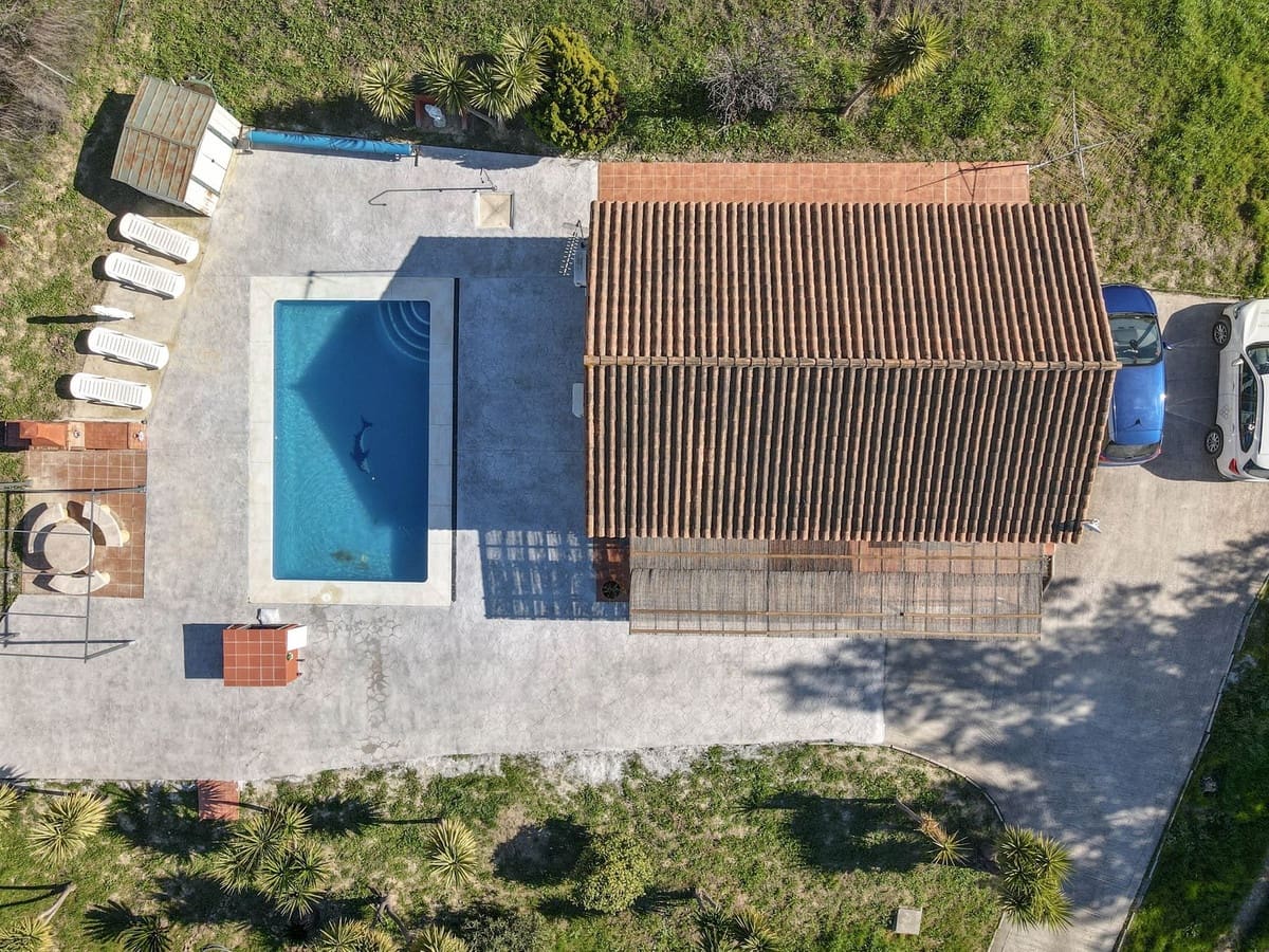 2 soverom Villa til salgs i Coin med svømmebasseng - € 350 000 (Ref: 9630580)