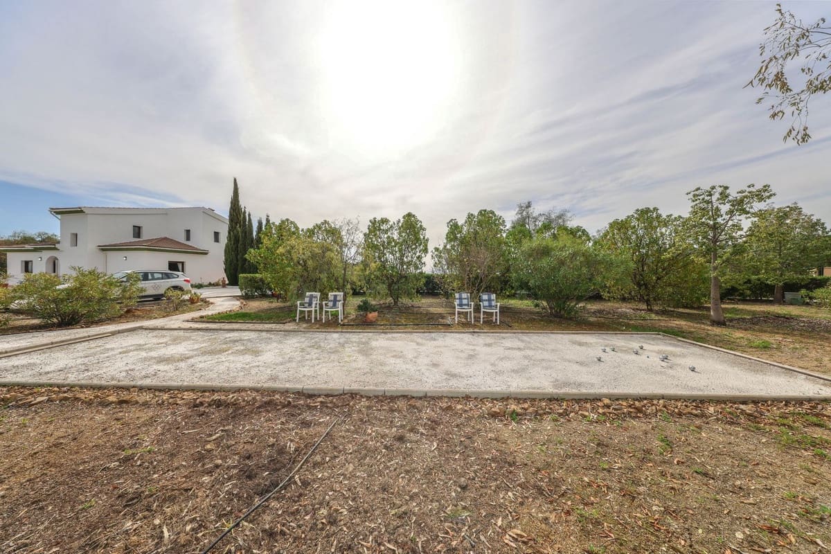 3 bedroom Villa for sale in Casarabonela with pool garage - € 660,000 (Ref: 9645819)