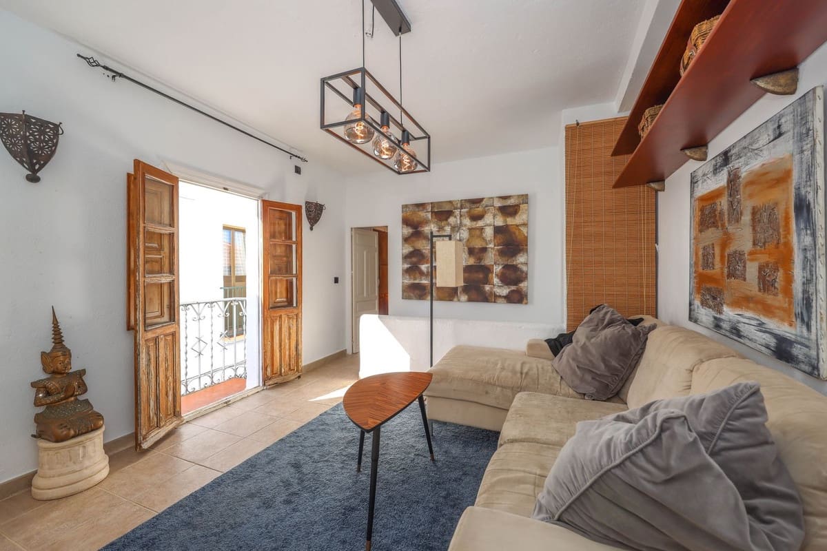 3 bedroom Townhouse for sale in Guaro - € 219,000 (Ref: 9650353)