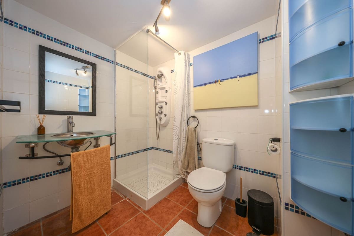 3 bedroom Townhouse for sale in Guaro - € 219,000 (Ref: 9650353)