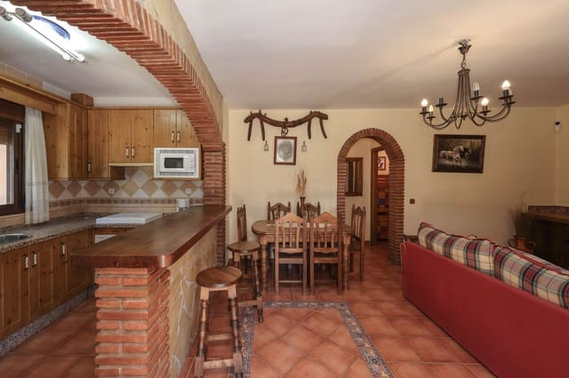 2 makuuhuone Huvila myytävänä paikassa Monda mukana 
autotalli - 500 000 € (Ref: 9656500)