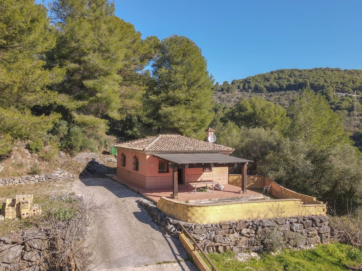 2 quarto Moradia para venda em Monda com garagem - 500 000 € (Ref: 9656500)