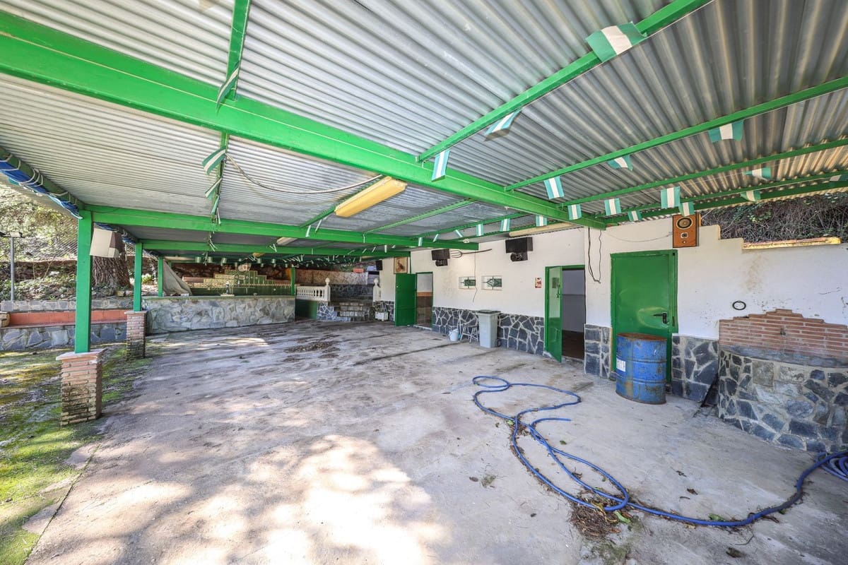 2 camera da letto Villa in vendita in Monda con garage - 500.000 € (Rif: 9656500)