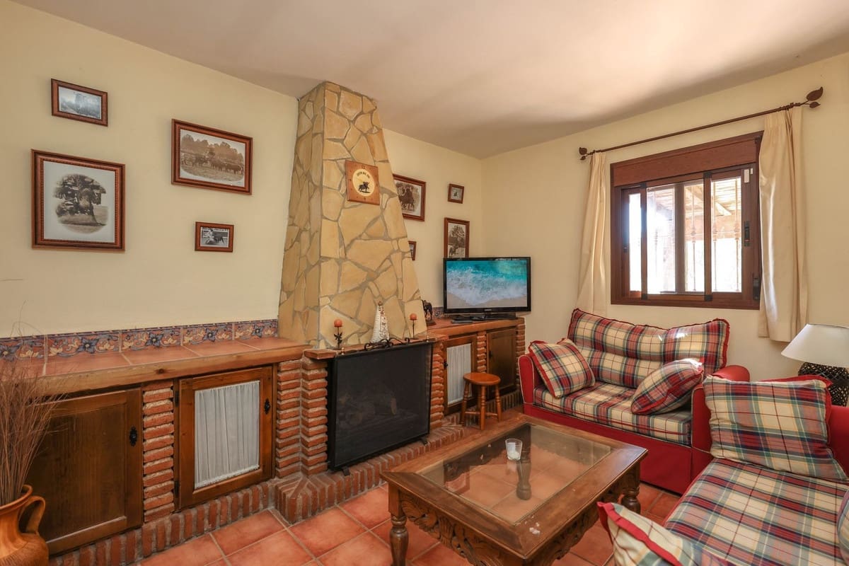 2 camera da letto Villa in vendita in Monda con garage - 500.000 € (Rif: 9656500)