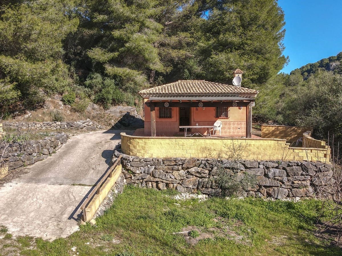 2 camera da letto Villa in vendita in Monda con garage - 500.000 € (Rif: 9656500)