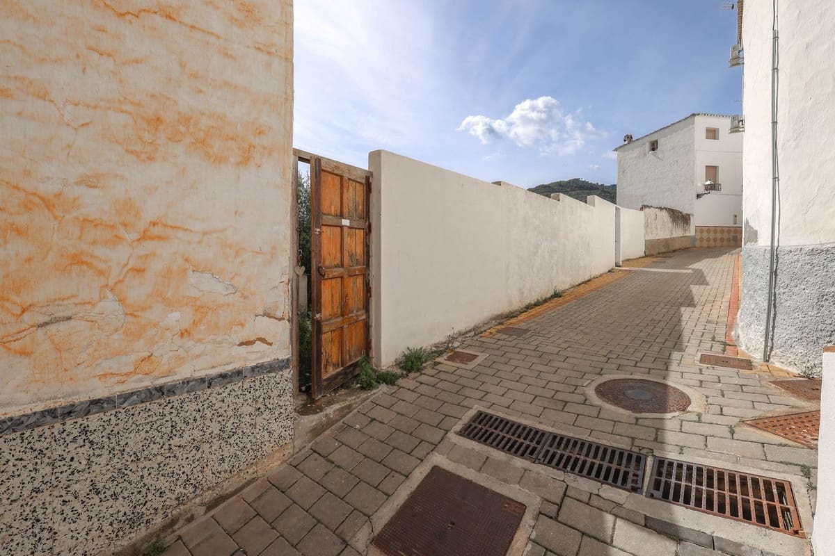 Działka budowlana na sprzedaż w Tolox - 79 000 € (Ref: 9778651)