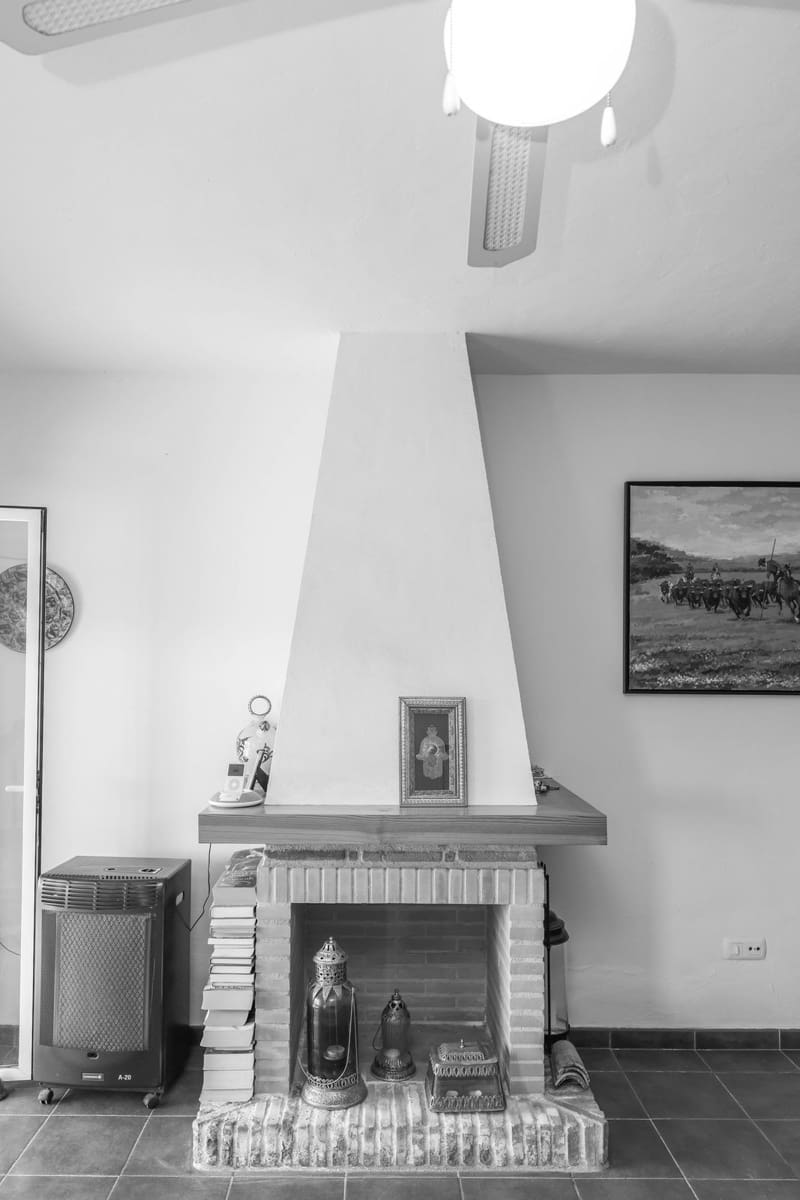 Chalet de 3 habitaciones en Tolox en venta con piscina garaje - 349.000 € (Ref: 9802675)