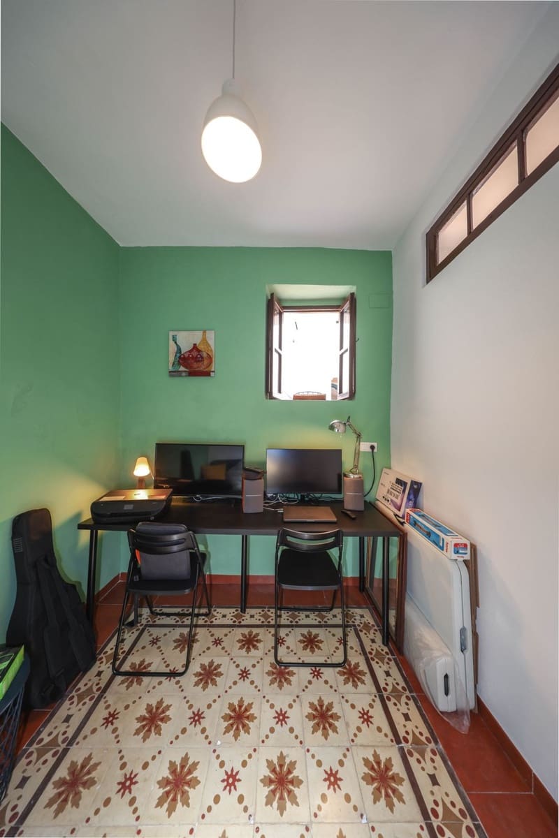 4 bedroom Townhouse for sale in Yunquera - € 140,000 (Ref: 9807019)