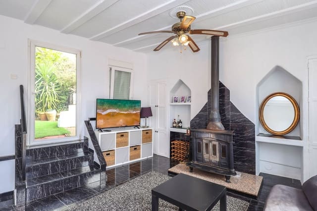 4 bedroom Townhouse for sale in Yunquera - € 140,000 (Ref: 9807019)