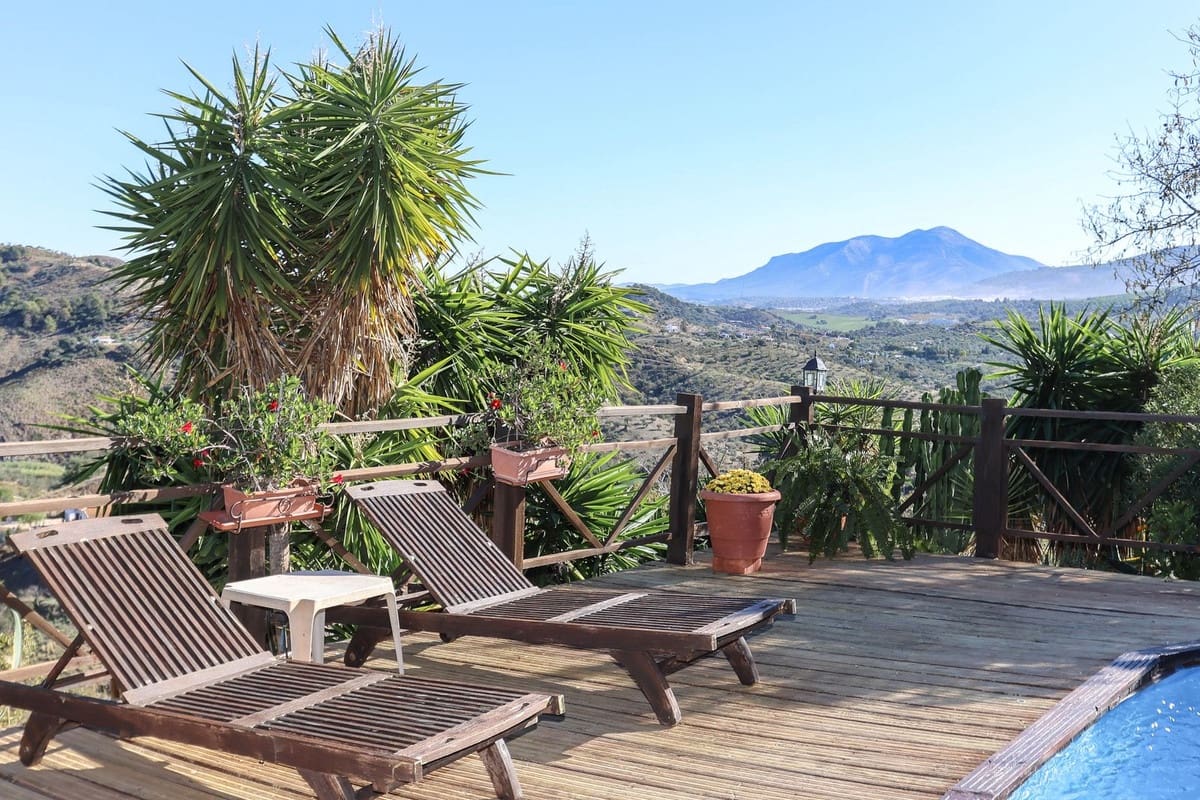 3 camera da letto Villa in vendita in Monda con piscina garage - 249.000 € (Rif: 9814627)