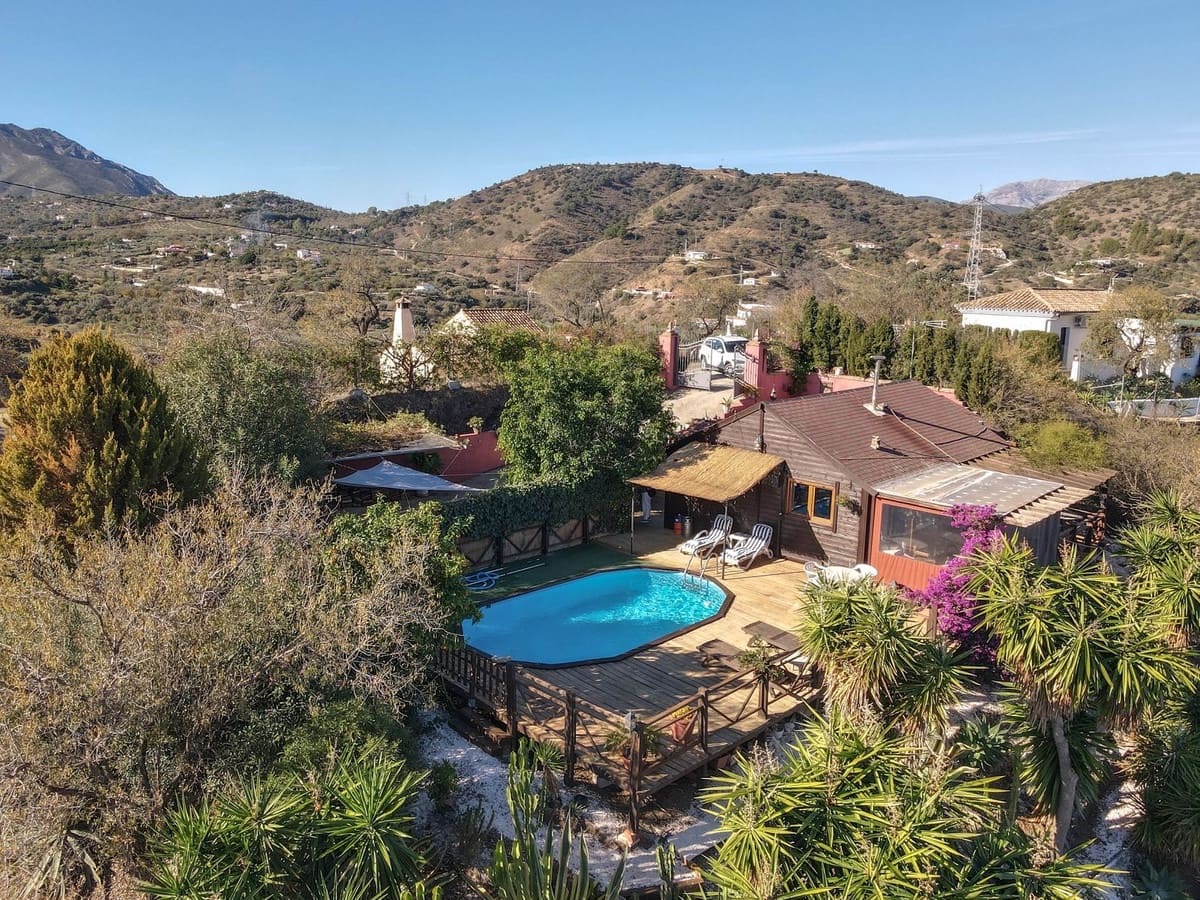 3 camera da letto Villa in vendita in Monda con piscina garage - 249.000 € (Rif: 9814627)