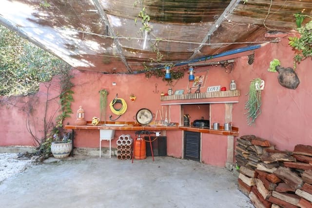 3 soverom Villa til salgs i Monda med svømmebasseng garasje - € 249 000 (Ref: 9814627)