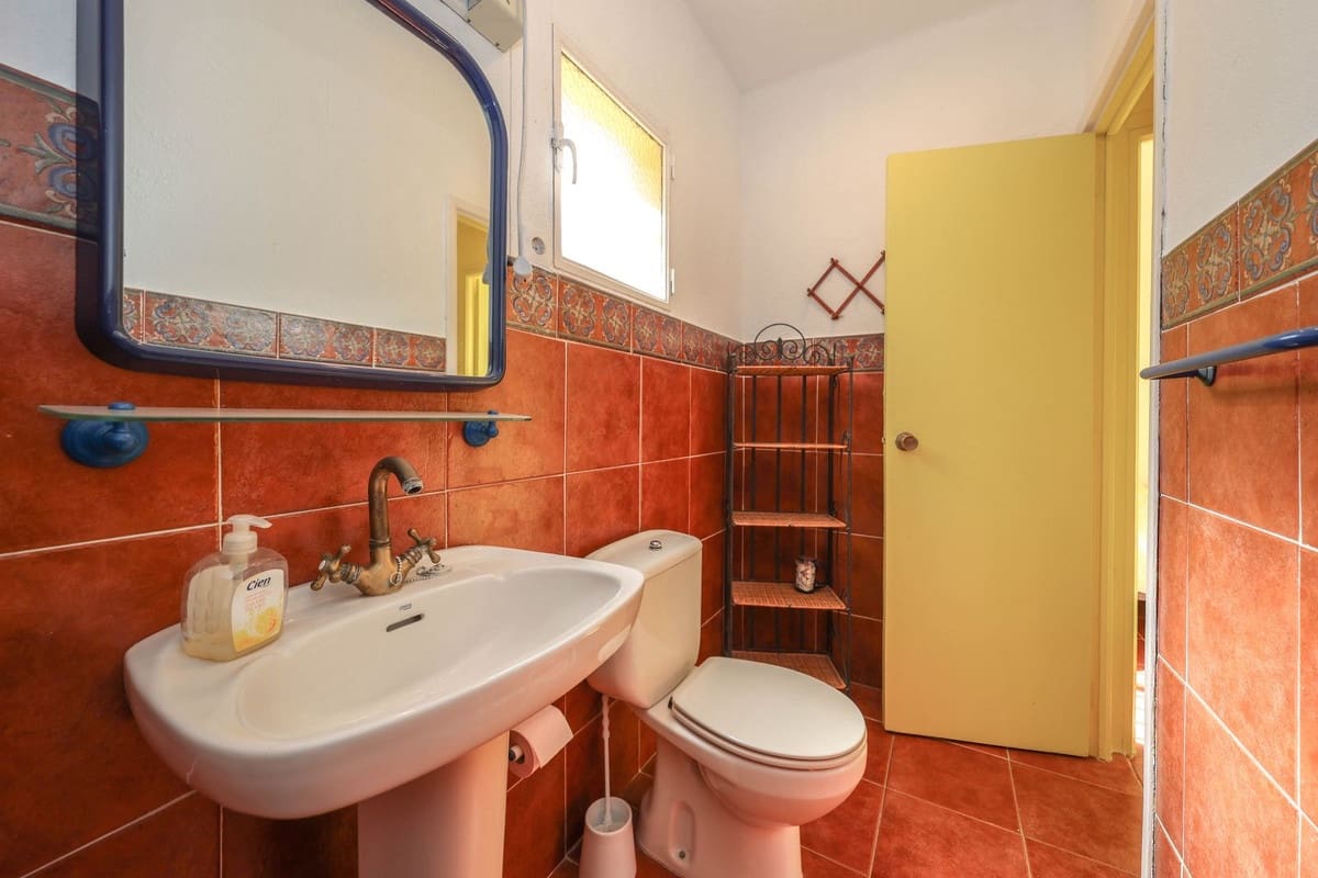 Chalet de 3 habitaciones en Coín en venta con piscina garaje - 395.000 € (Ref: 9823891)