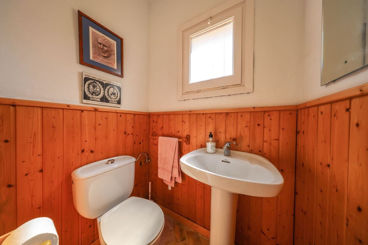 Chalet de 3 habitaciones en Coín en venta con piscina garaje - 395.000 € (Ref: 9823891)