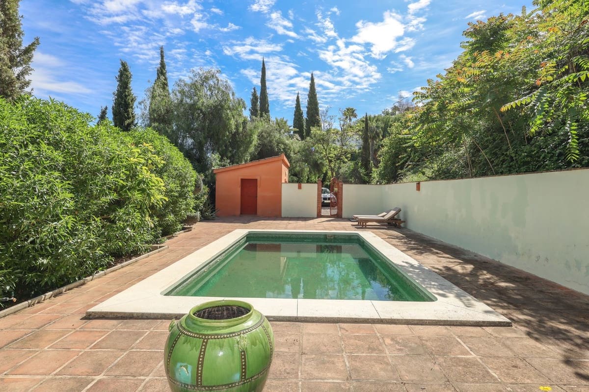 Chalet de 3 habitaciones en Coín en venta con piscina garaje - 395.000 € (Ref: 9823891)