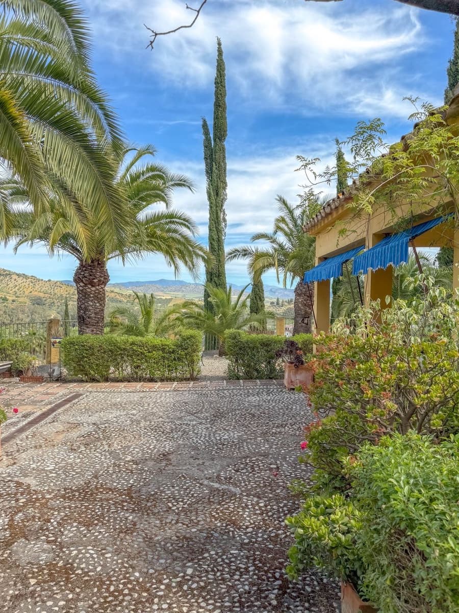 Chalet de 3 habitaciones en Coín en venta con piscina garaje - 395.000 € (Ref: 9823891)