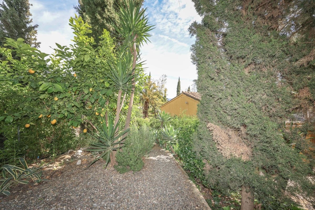 Chalet de 3 habitaciones en Coín en venta con piscina garaje - 395.000 € (Ref: 9823891)