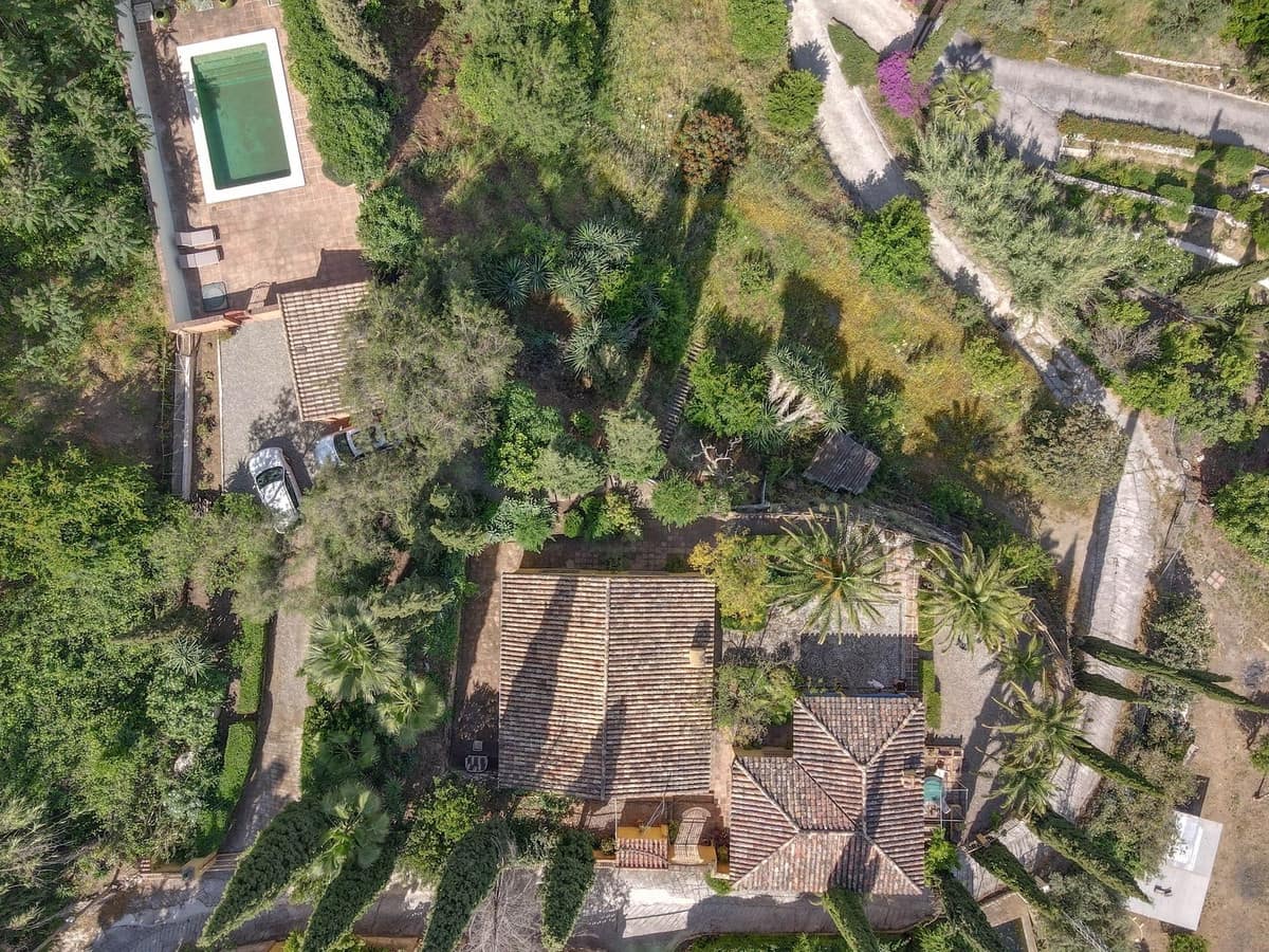 Chalet de 3 habitaciones en Coín en venta con piscina garaje - 395.000 € (Ref: 9823891)