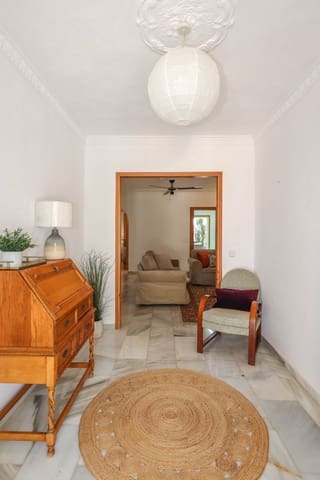 Chalet de 3 habitaciones en Coín en venta con piscina garaje - 360.000 € (Ref: 9832765)