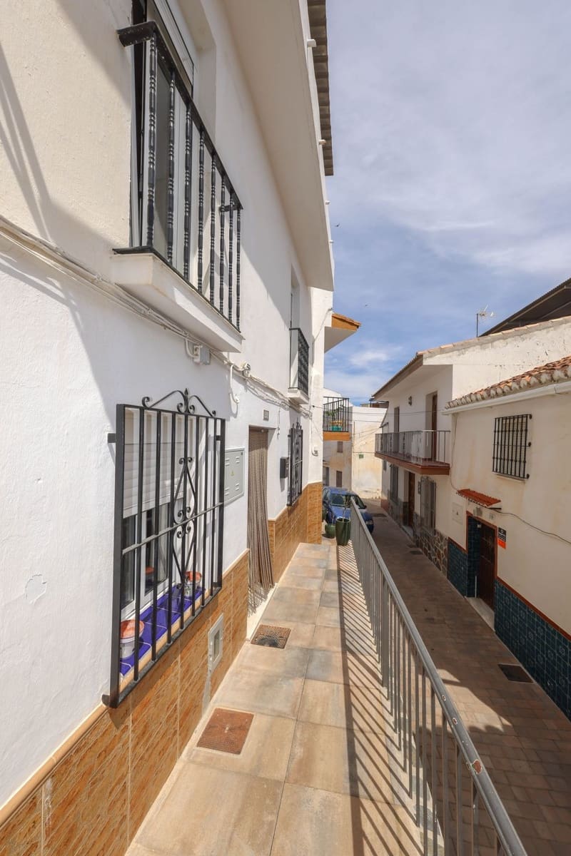 3 chambre Maison de Ville à vendre à Guaro - 170 000 € (Ref: 9850145)