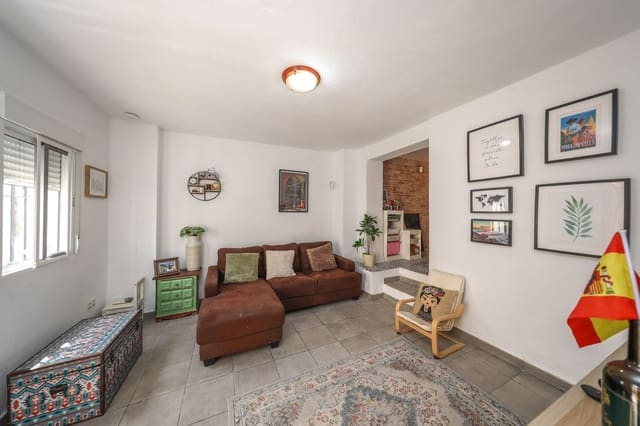 3 chambre Maison de Ville à vendre à Guaro - 170 000 € (Ref: 9850145)