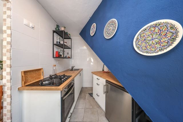 3 chambre Maison de Ville à vendre à Guaro - 170 000 € (Ref: 9850145)