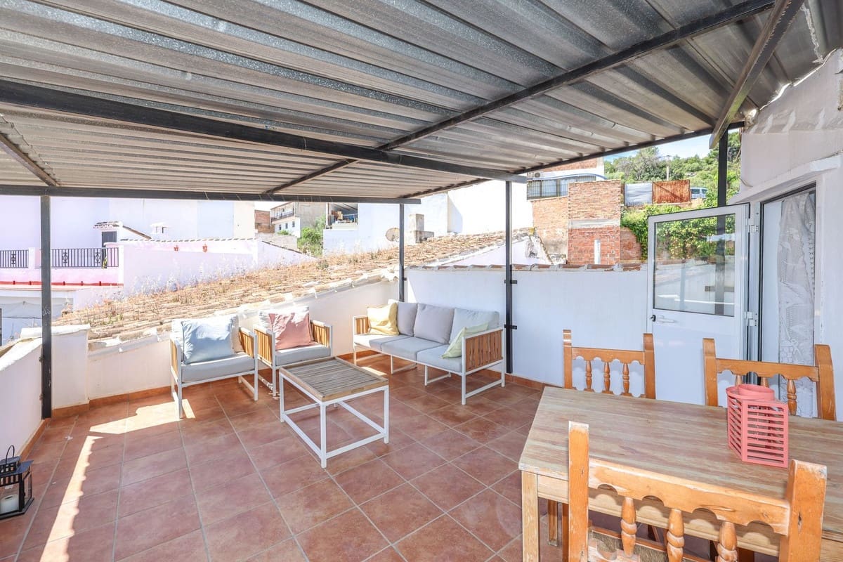 3 chambre Maison de Ville à vendre à Guaro - 170 000 € (Ref: 9850145)