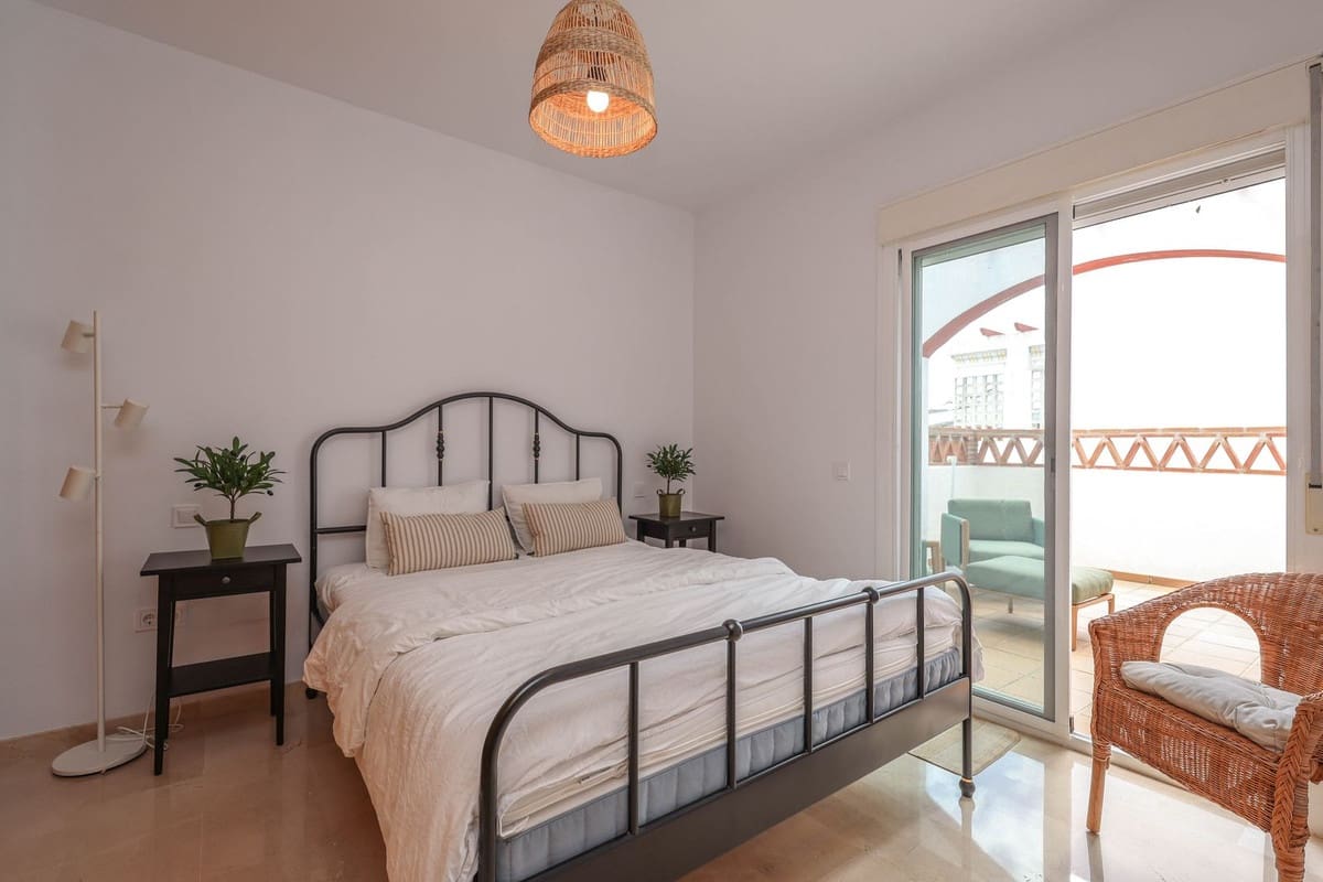 2 soverom Leilighet til salgs i Alozaina med svømmebasseng garasje - € 124 900 (Ref: 9854524)