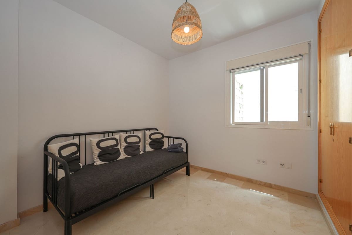 2 soverom Leilighet til salgs i Alozaina med svømmebasseng garasje - € 124 900 (Ref: 9854524)