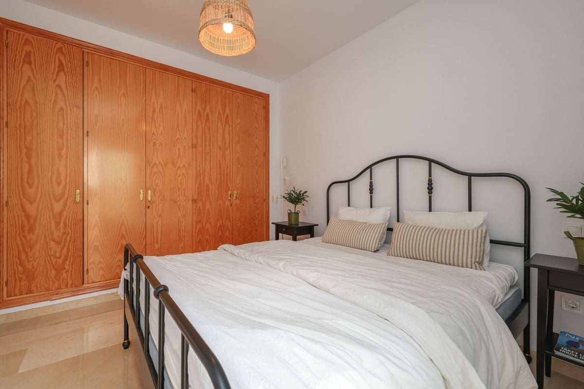 2 soverom Leilighet til salgs i Alozaina med svømmebasseng garasje - € 124 900 (Ref: 9854524)
