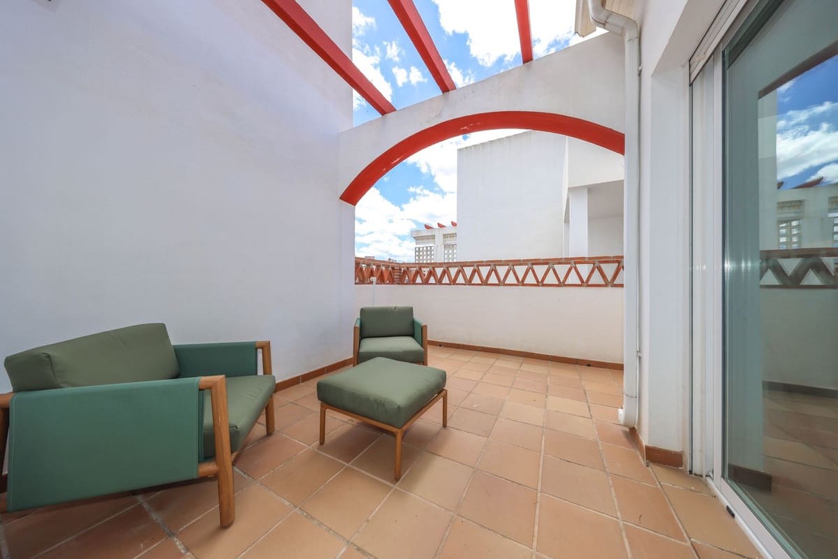 2 soverom Leilighet til salgs i Alozaina med svømmebasseng garasje - € 124 900 (Ref: 9854524)