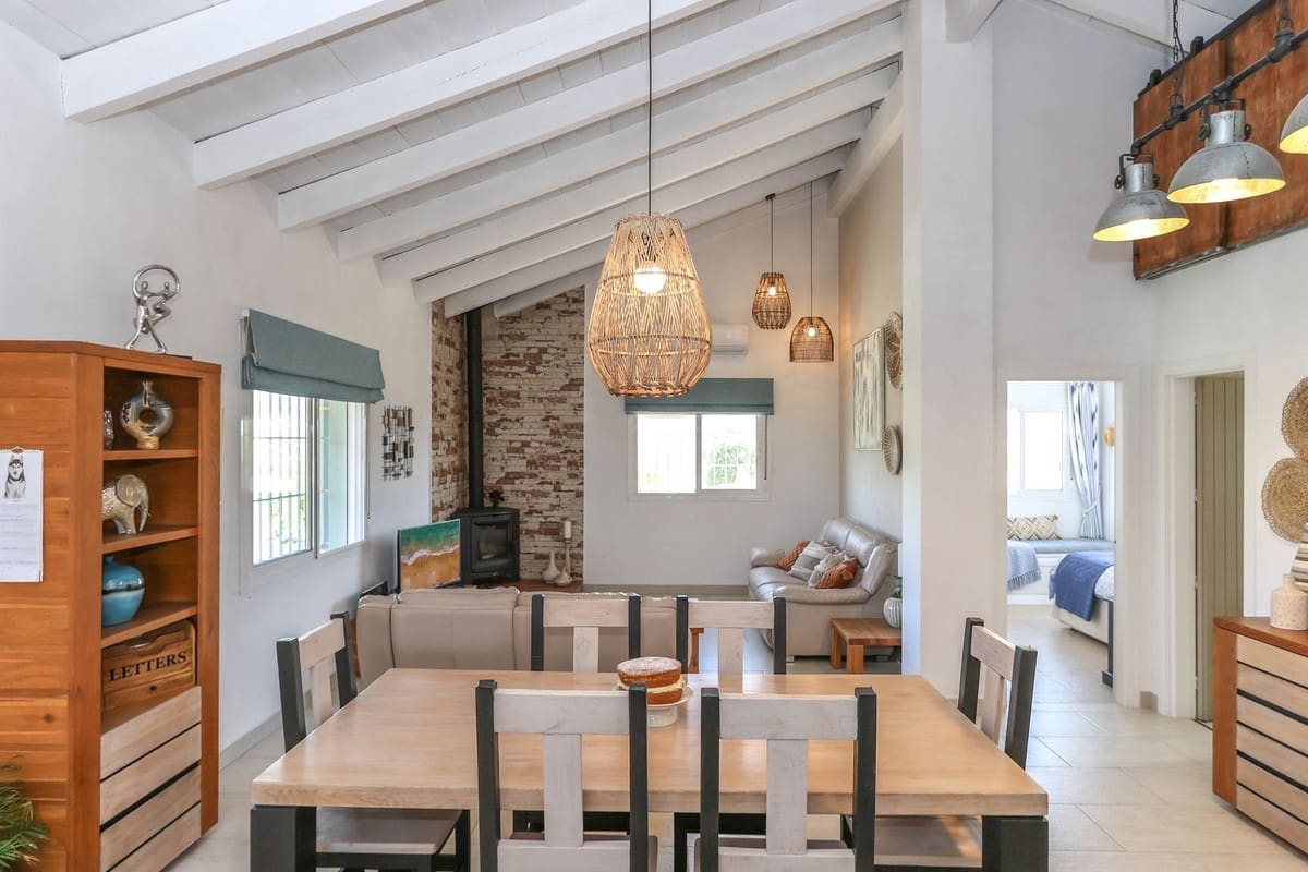 2 chambre Villa/Maison à vendre à Tolox avec garage - 344 750 € (Ref: 9866095)