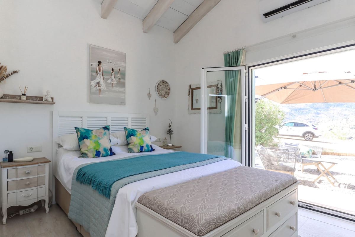2 chambre Villa/Maison à vendre à Tolox avec garage - 344 750 € (Ref: 9866095)