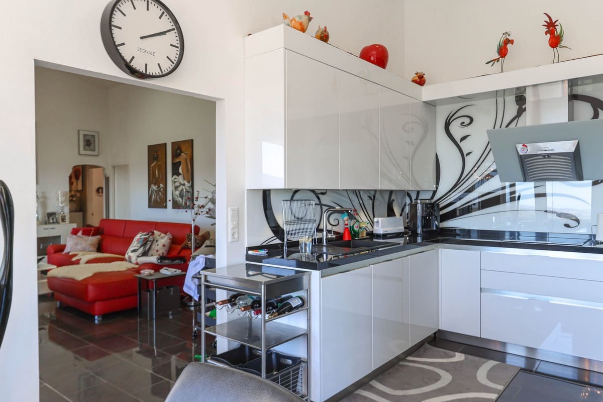 4 bedroom Villa for sale in Monda with pool garage - € 495,000 (Ref: 9867479)