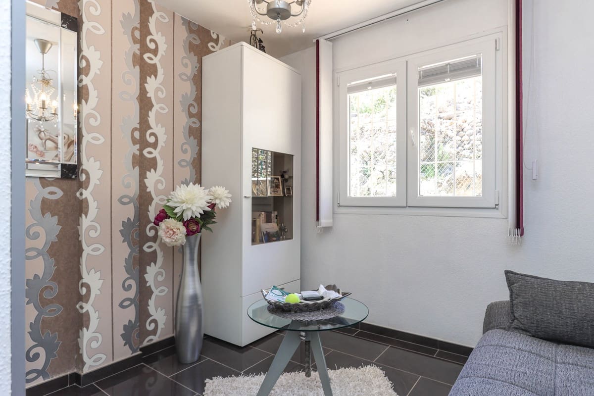 4 bedroom Villa for sale in Monda with pool garage - € 495,000 (Ref: 9867479)