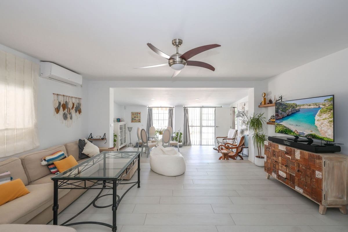 3 chambre Villa/Maison à vendre à Cartama avec piscine - 525 000 € (Ref: 9877455)
