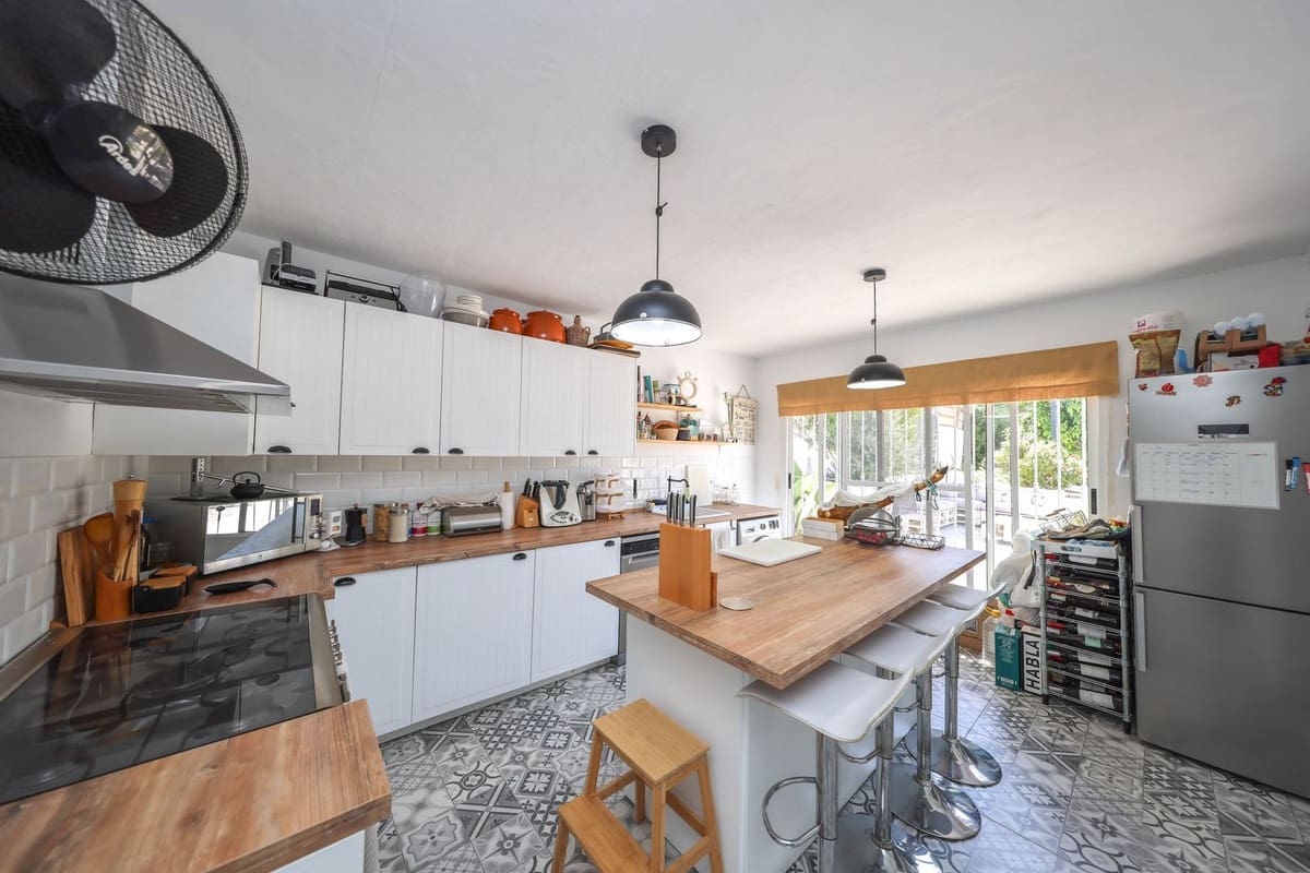 3 chambre Villa/Maison à vendre à Cartama avec piscine - 525 000 € (Ref: 9877455)